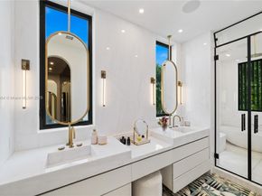 2053 N Bay Rd, Miami Beach FL 33140