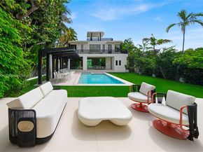 2053 N Bay Rd, Miami Beach FL 33140