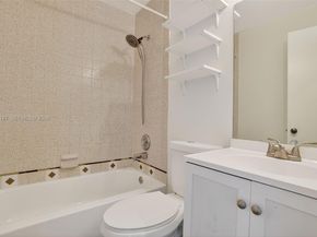 9730 Hammocks Blvd 20128, Miami FL 33196