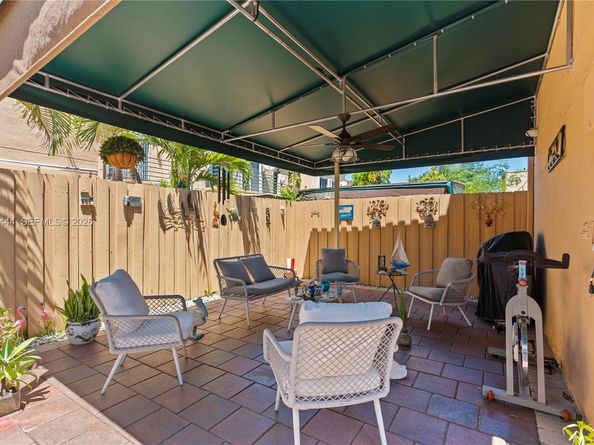 12035 SW 19th Ter 39, Miami FL 33175