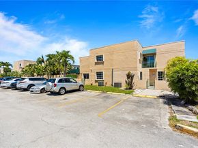 12035 SW 19th Ter 39, Miami FL 33175