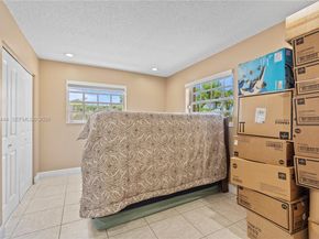 12035 SW 19th Ter 39, Miami FL 33175