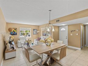 12035 SW 19th Ter 39, Miami FL 33175
