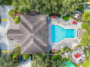 10470 SW 16th St, Pembroke Pines FL 33025