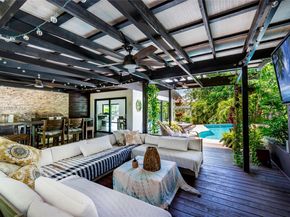 1240 Campamento Ave, Coral Gables FL 33156