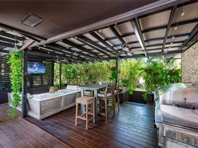 1240 Campamento Ave, Coral Gables FL 33156