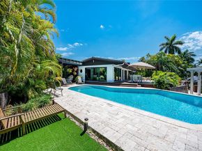 1240 Campamento Ave, Coral Gables FL 33156