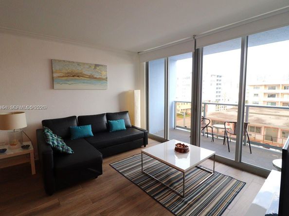 401 69th St 404, Miami Beach FL 33141