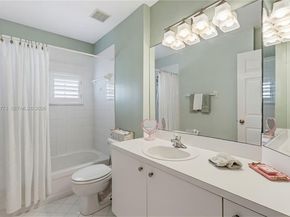 8820 SW 223rd Ter, Cutler Bay FL 33190