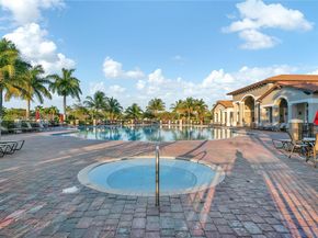8820 SW 223rd Ter, Cutler Bay FL 33190
