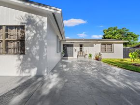 18745 SW 99th Rd, Cutler Bay FL 33157