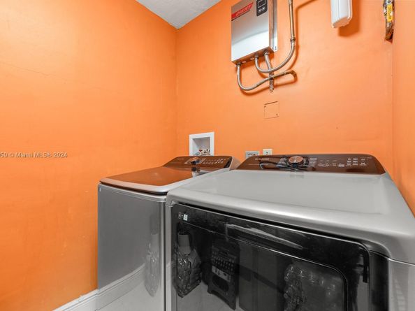 18745 SW 99th Rd, Cutler Bay FL 33157
