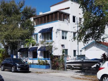 1021 NW 3rd St