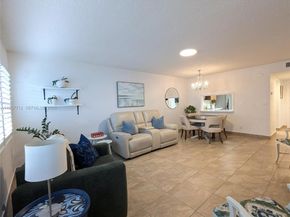 330 SE 2nd St 102E, Hallandale Beach FL 33009