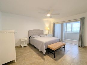 330 SE 2nd St 102E, Hallandale Beach FL 33009