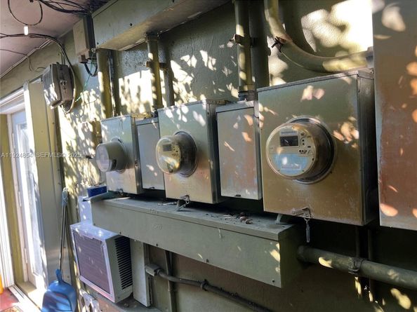 Undisclosed Address #A11924854, Fort Lauderdale FL 33334