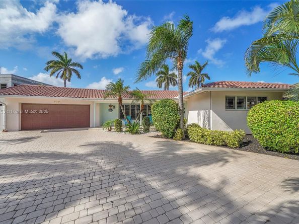3031 NE 25th St, Fort Lauderdale FL 33305