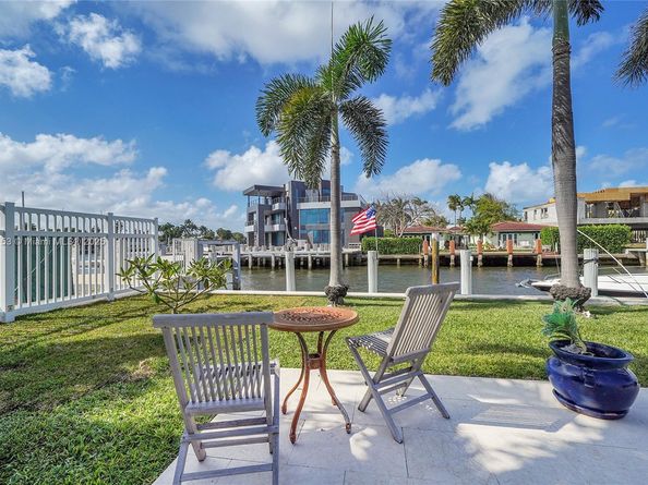 3031 NE 25th St, Fort Lauderdale FL 33305