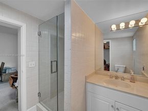 3031 NE 25th St, Fort Lauderdale FL 33305