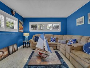 3031 NE 25th St, Fort Lauderdale FL 33305