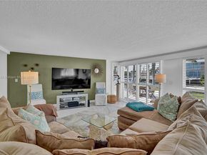 3031 NE 25th St, Fort Lauderdale FL 33305
