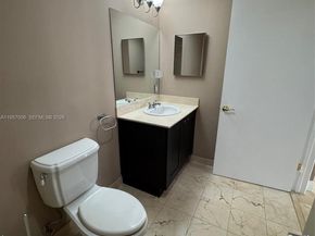 4100 Salzedo St 505, Coral Gables FL 33146