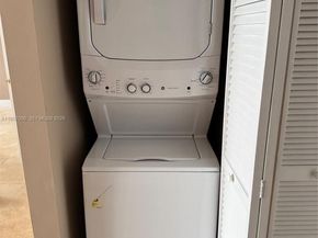 4100 Salzedo St 505, Coral Gables FL 33146