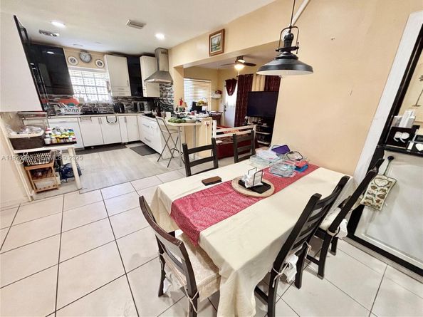 7331 Normandy St, Miramar FL 33023