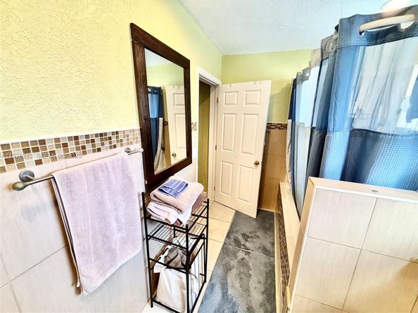 7331 Normandy St, Miramar FL 33023