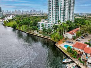 1901 NW S River Dr 5A, Miami FL 33125