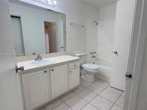 1701 NW 96th Ter 1E, Pembroke Pines FL 33024