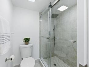 1300 SW 125th Ave 306K, Pembroke Pines FL 33027