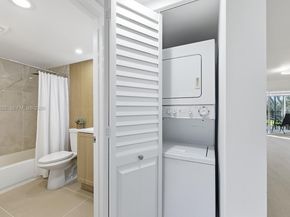 1300 SW 125th Ave 306K, Pembroke Pines FL 33027