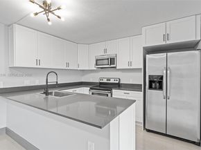 4843 NW 95th Ave, Sunrise FL 33351