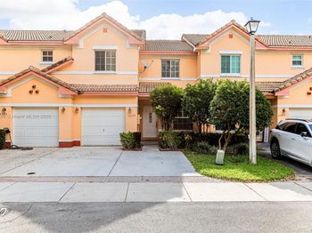 2053 SW 87th Ter