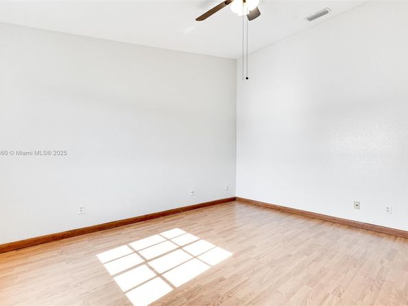 2053 SW 87th Ter, Miramar FL 33025