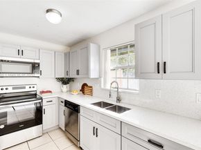 2053 SW 87th Ter, Miramar FL 33025