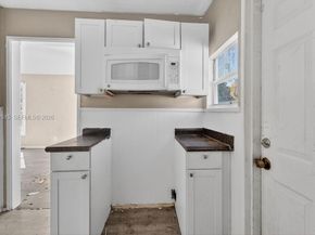 803 36th St, West Palm Beach FL 33407