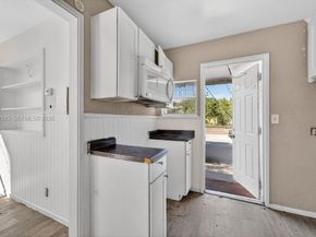 803 36th St, West Palm Beach FL 33407