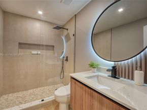 1524 NE 31st Ct, Pompano Beach FL 33064