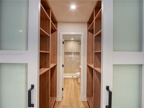 1524 NE 31st Ct, Pompano Beach FL 33064