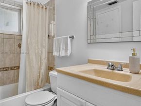 8103 Camino Real 307, Miami FL 33143