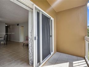 8103 Camino Real 307, Miami FL 33143