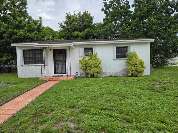 17701 NW 32nd Ct, Miami Gardens FL 33056