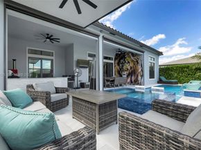 8022 Deer Lake Ct, Parkland FL 33067