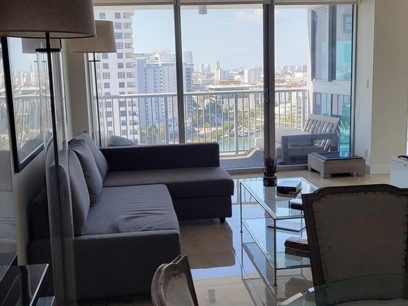 2655 Collins Ave 1906, Miami Beach FL 33140