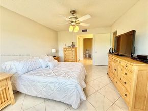13105 SW 16th Ct 407L, Pembroke Pines FL 33027