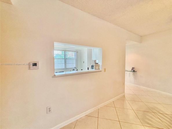 13105 SW 16th Ct 407L, Pembroke Pines FL 33027