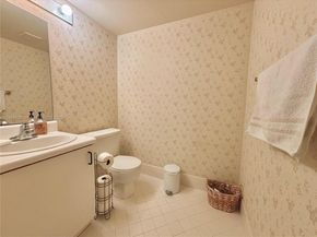 13105 SW 16th Ct 407L, Pembroke Pines FL 33027