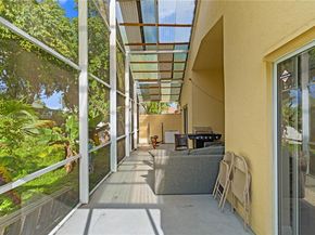 18255 NW 21st St, Pembroke Pines FL 33029